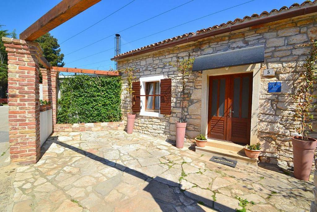 Villa Giardin Novigrad  Bagian luar foto