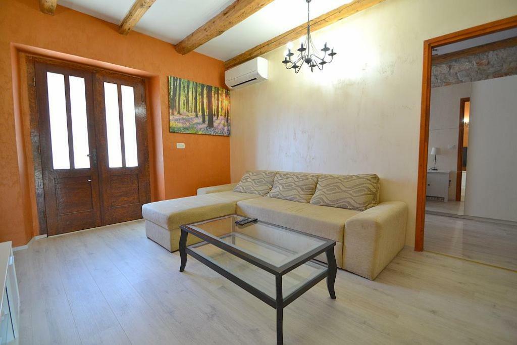 Villa Giardin Novigrad  Bagian luar foto