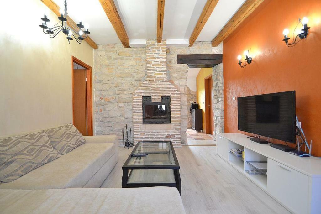 Villa Giardin Novigrad  Bagian luar foto